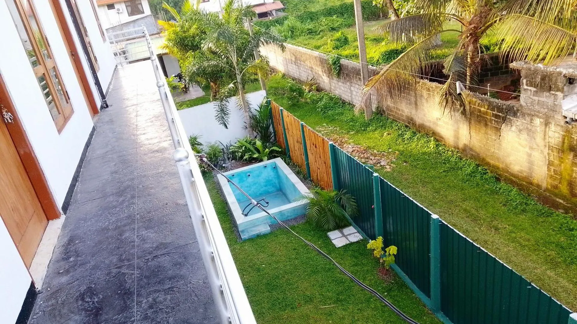 Tropical Suites نيجومبو