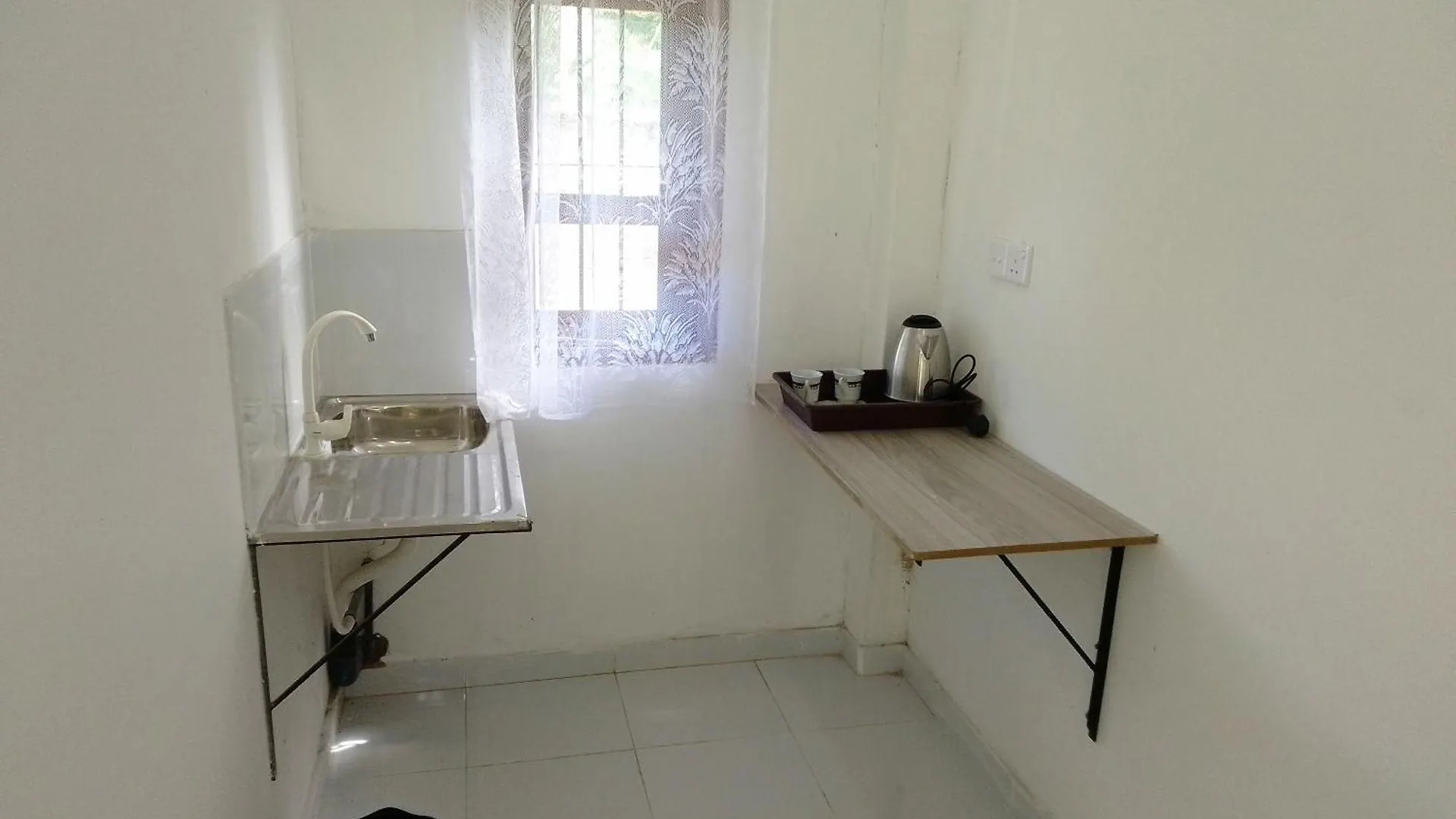 Tropical Suites نيجومبو 0*,  سريلانكا